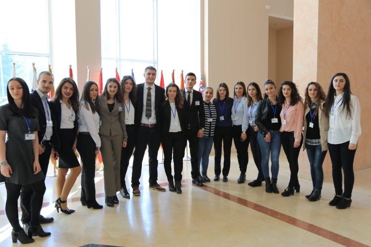 Model European Union Kosovo 2016