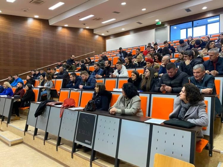 Promovimi i sektorit minerar dhe rëndësisë së edukimit të të rinjve për zhvillimin ekonomik