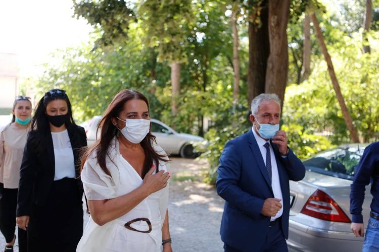 Program trajnimi për ndërrmarrësi dhe aftësim profesional-Mentorim dhe Këshillim