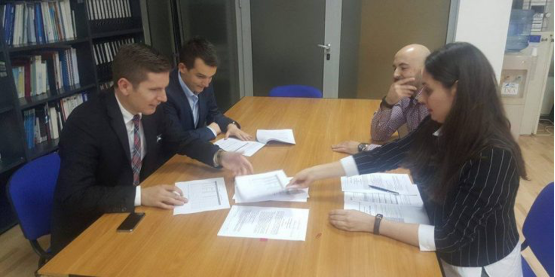 iCHAT And IOM signed a contract to implement the project in Novo Brdo